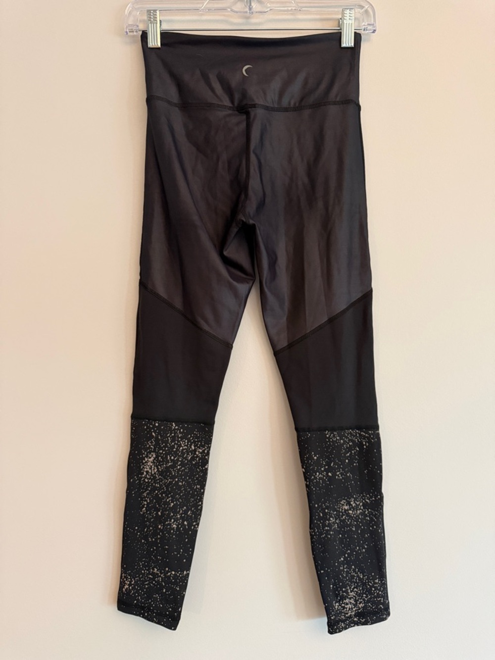 Zyia Active Black Reflective Metallic Light N Tight High Rise Leggings 4 - Picture 7 of 12